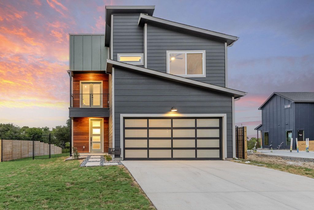 2708 Bristol DR, Austin, TX 78723