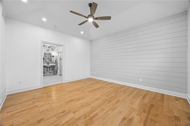 7 Silverwood Circle, East Rochester, NY 14445