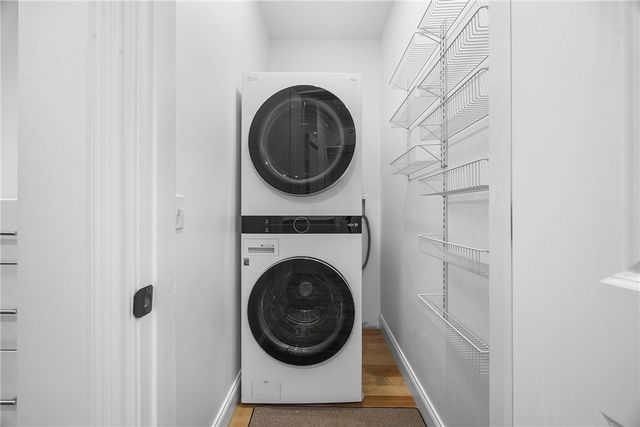 7 Silverwood Circle, East Rochester, NY 14445