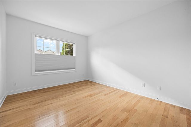 7 Silverwood Circle, East Rochester, NY 14445