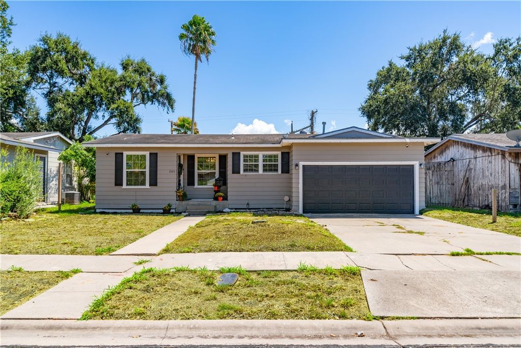 1325 Ray Dr, Corpus Christi, TX 78411 — photo 3