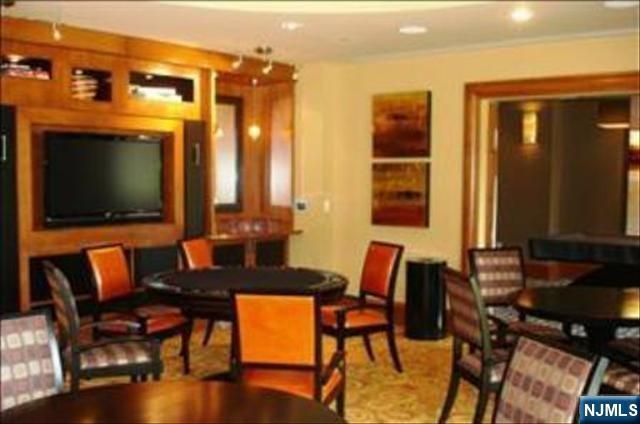 8100 River 615, North Bergen, NJ 07047