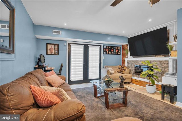 40 LA CASCATA, Clementon, NJ 08021