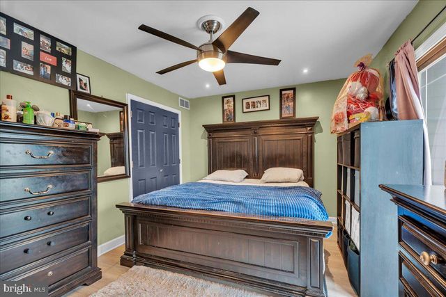 40 LA CASCATA, Clementon, NJ 08021