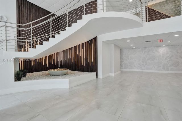 3000 S Ocean Drive 808, Hollywood, FL 33019