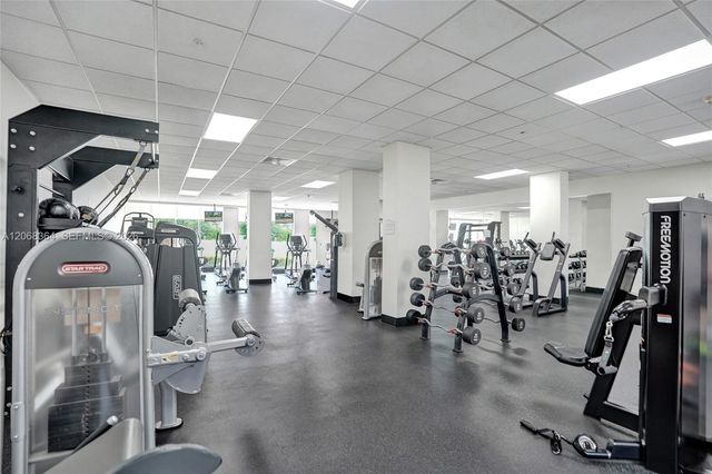 3000 S Ocean Drive 808, Hollywood, FL 33019