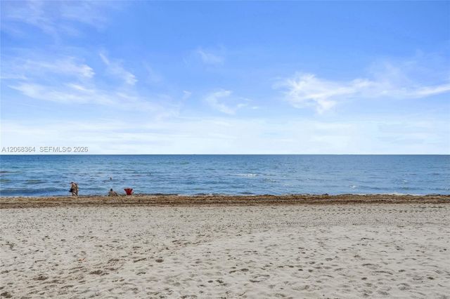 3000 S Ocean Drive 808, Hollywood, FL 33019