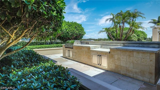9123 Strada PL 7409, Naples, FL 34108