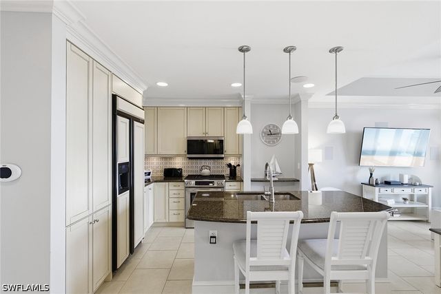 9123 Strada PL 7409, Naples, FL 34108