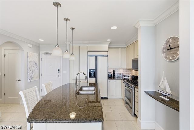 9123 Strada PL 7409, Naples, FL 34108