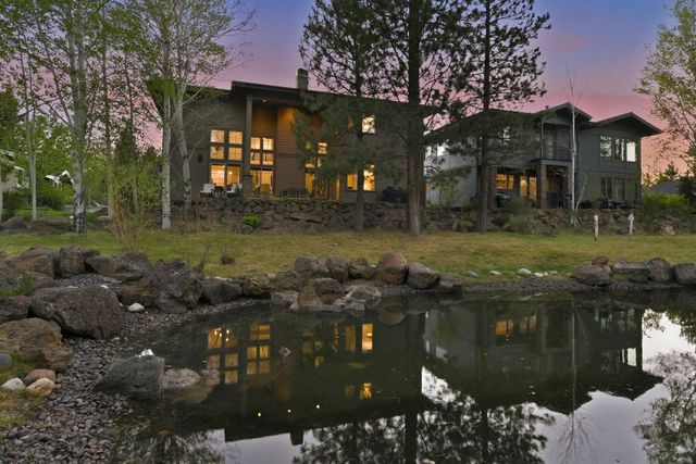 19017 NW Mt Shasta Drive, Bend, OR 97703