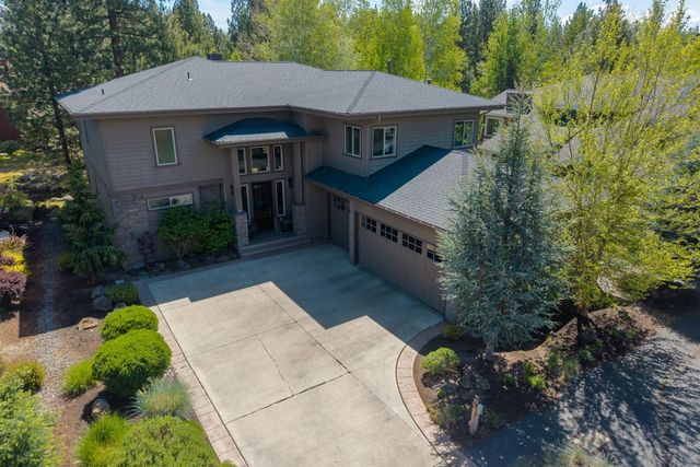 19017 NW Mt Shasta Drive, Bend, OR 97703