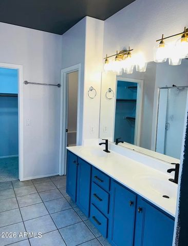 2791 E CARLA VISTA Drive, Chandler, AZ 85225