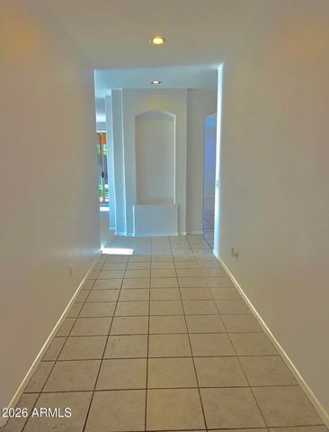 2791 E CARLA VISTA Drive, Chandler, AZ 85225