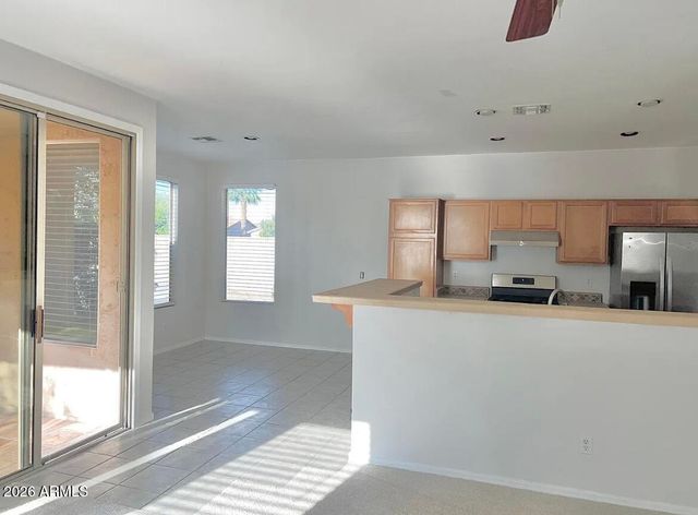 2791 E CARLA VISTA Drive, Chandler, AZ 85225