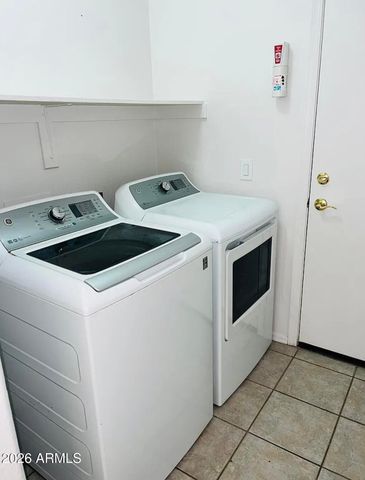 2791 E CARLA VISTA Drive, Chandler, AZ 85225