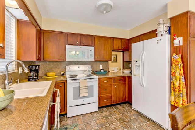 421 Diana Avenue, Batavia, OH 45103