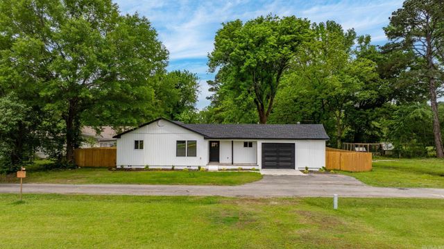 10309 Nash Lane, Mabelvale, AR 72103