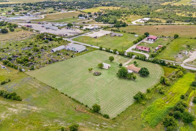 7655 Veal Station Road, Azle, TX 76020