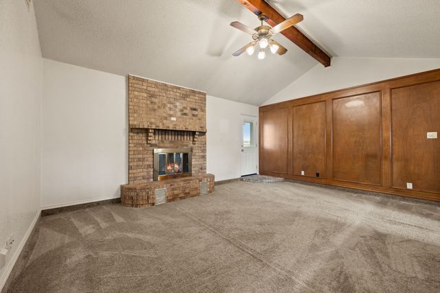 7655 Veal Station Road, Azle, TX 76020