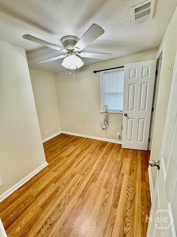 904 Sherman, Savannah, GA 31405