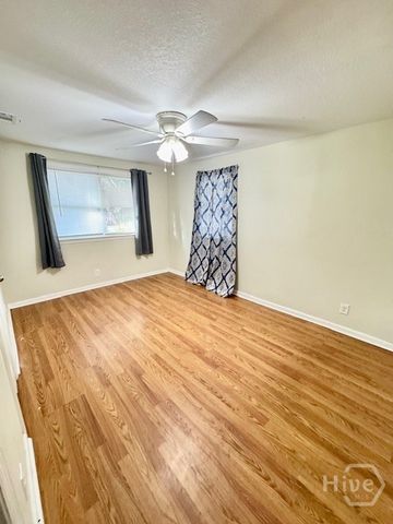 904 Sherman, Savannah, GA 31405