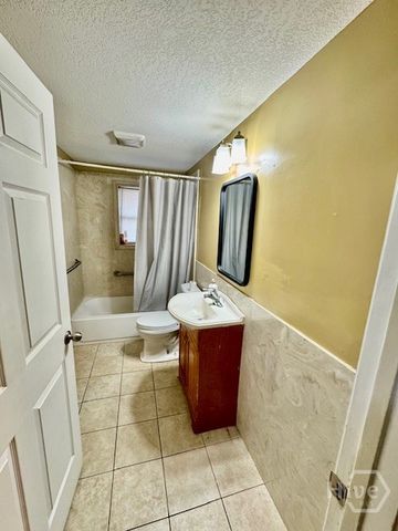 904 Sherman, Savannah, GA 31405