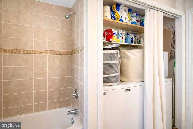 708 KINGS CROFT, Cherry Hill, NJ 08034