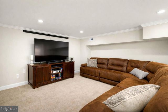 708 KINGS CROFT, Cherry Hill, NJ 08034