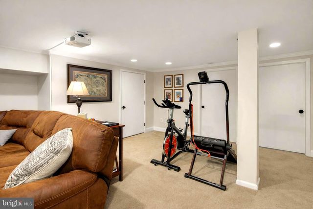 708 KINGS CROFT, Cherry Hill, NJ 08034