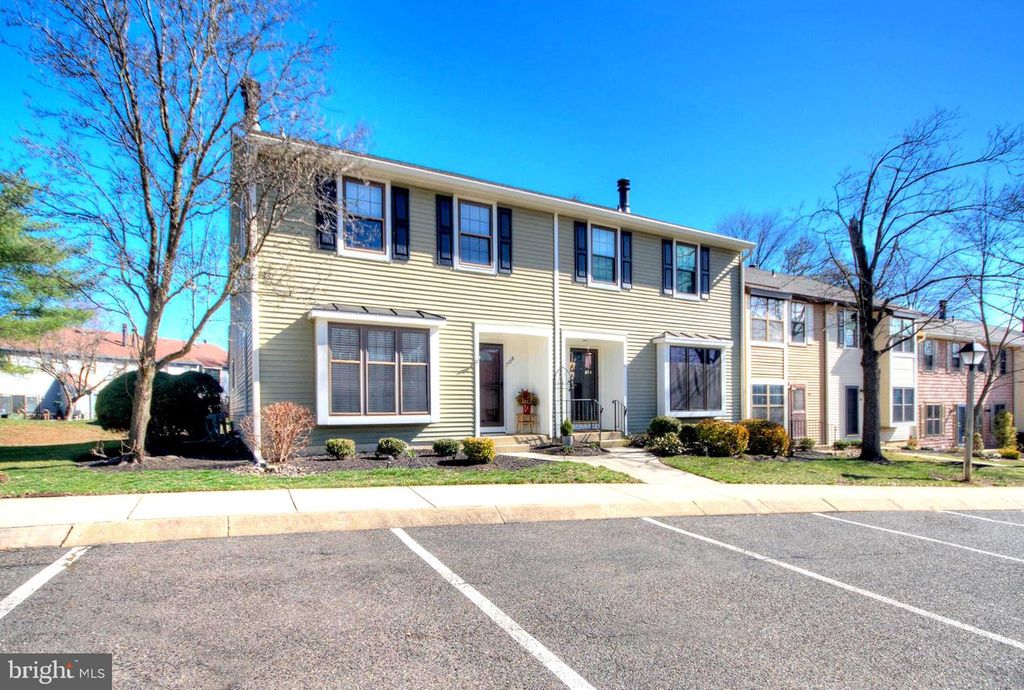 708 KINGS CROFT, Cherry Hill, NJ 08034