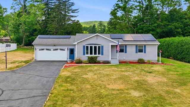 15 Tiffany Lane, Northampton, MA 01062