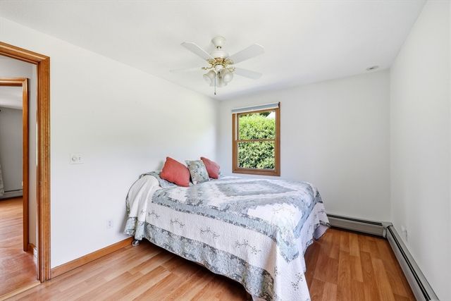 15 Tiffany Lane, Northampton, MA 01062