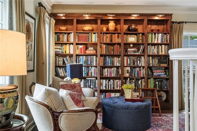 1561 Halisport Lake NW Drive, Kennesaw, GA 30152