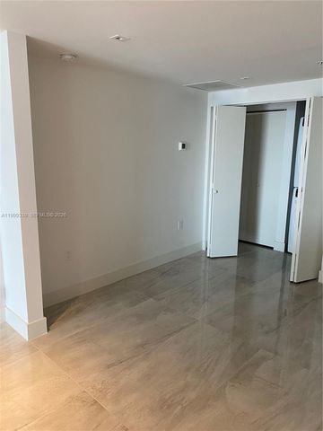 9521 E Bay Harbor Dr 605, Bay Harbor Islands, FL 33154