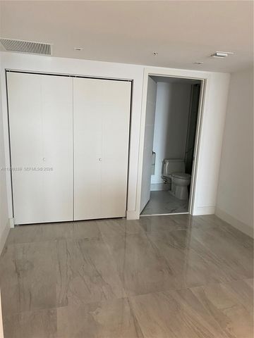 9521 E Bay Harbor Dr 605, Bay Harbor Islands, FL 33154