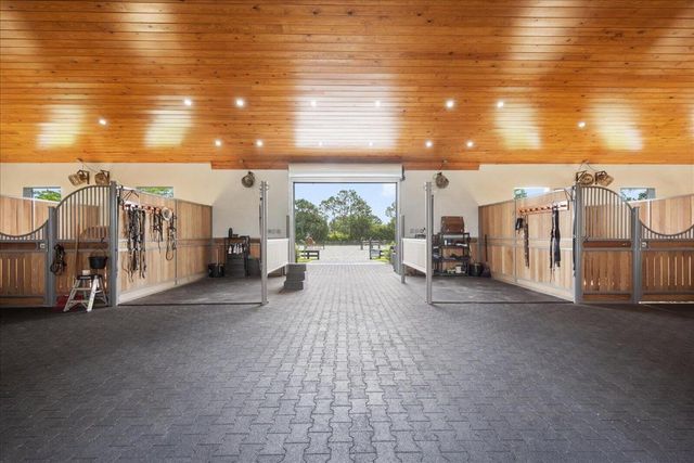 15691 Sunnyland Lane, Wellington, FL 33414