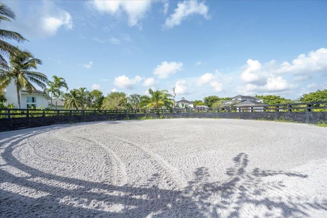 15691 Sunnyland Lane, Wellington, FL 33414