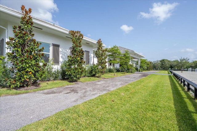 15691 Sunnyland Lane, Wellington, FL 33414