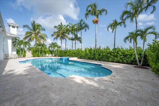 15691 Sunnyland Lane, Wellington, FL 33414