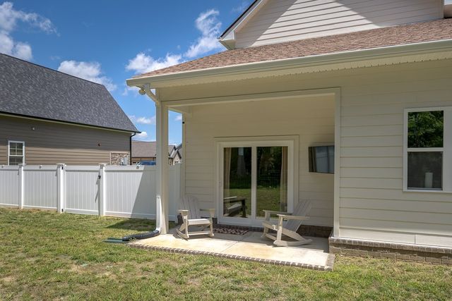 3027 Stonehorn Dr, Bell Buckle, TN 37020