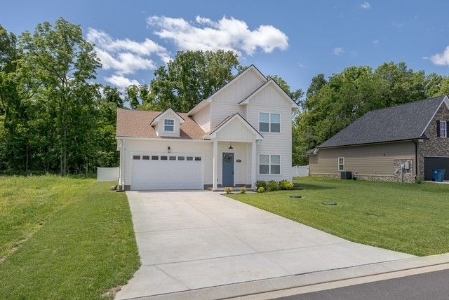 3027 Stonehorn Dr, Bell Buckle, TN 37020