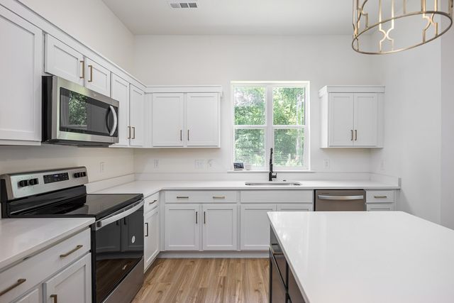 3027 Stonehorn Dr, Bell Buckle, TN 37020