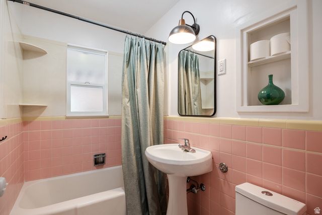 2890 S WHEELOCK AVE, Ogden, UT 84403