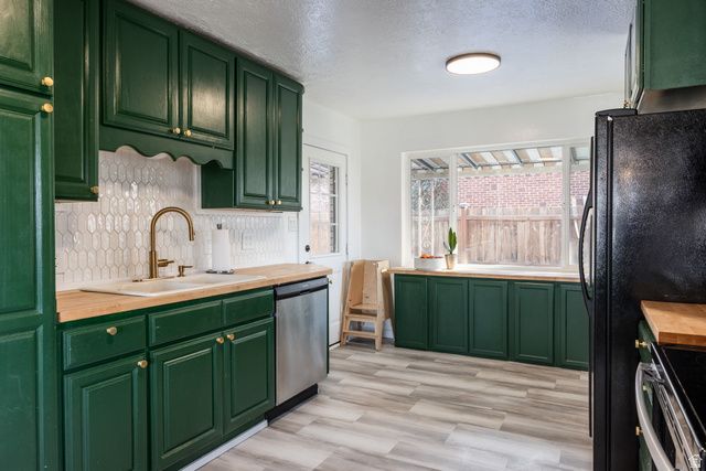 2890 S WHEELOCK AVE, Ogden, UT 84403