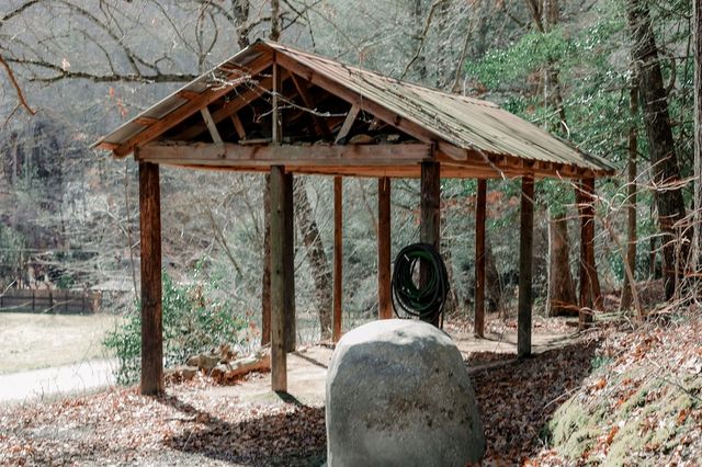 40 South Lucius Road, Cherry Log, GA 30522