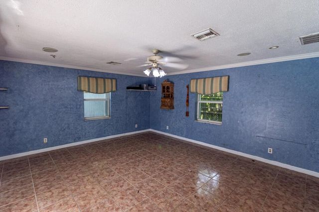 1045 Cameo Circle, West Palm Beach, FL 33417