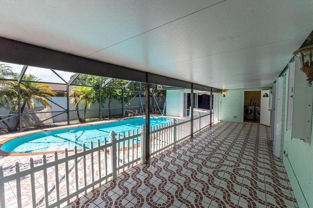 1045 Cameo Circle, West Palm Beach, FL 33417