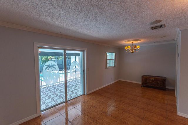 1045 Cameo Circle, West Palm Beach, FL 33417