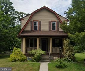 6913 HARVEY AVE, Pennsauken, NJ 08109